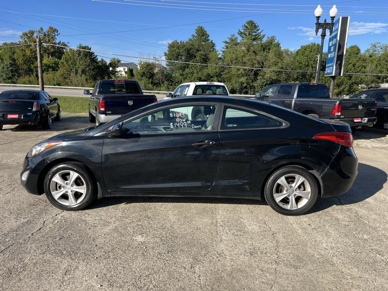 Hyundai Elantra  2013