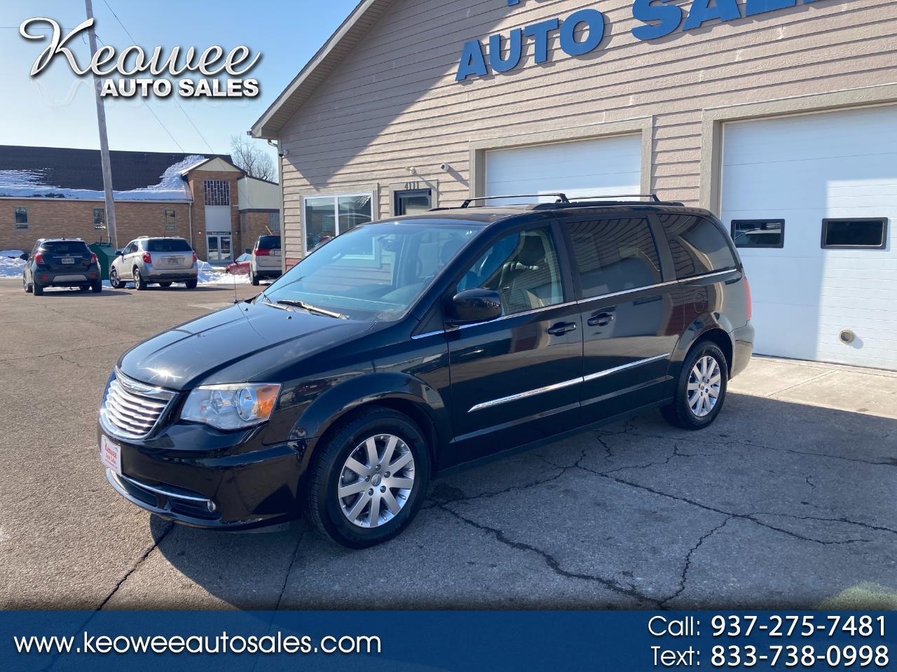 2016 Chrysler Town & Country 4dr Wgn Touring