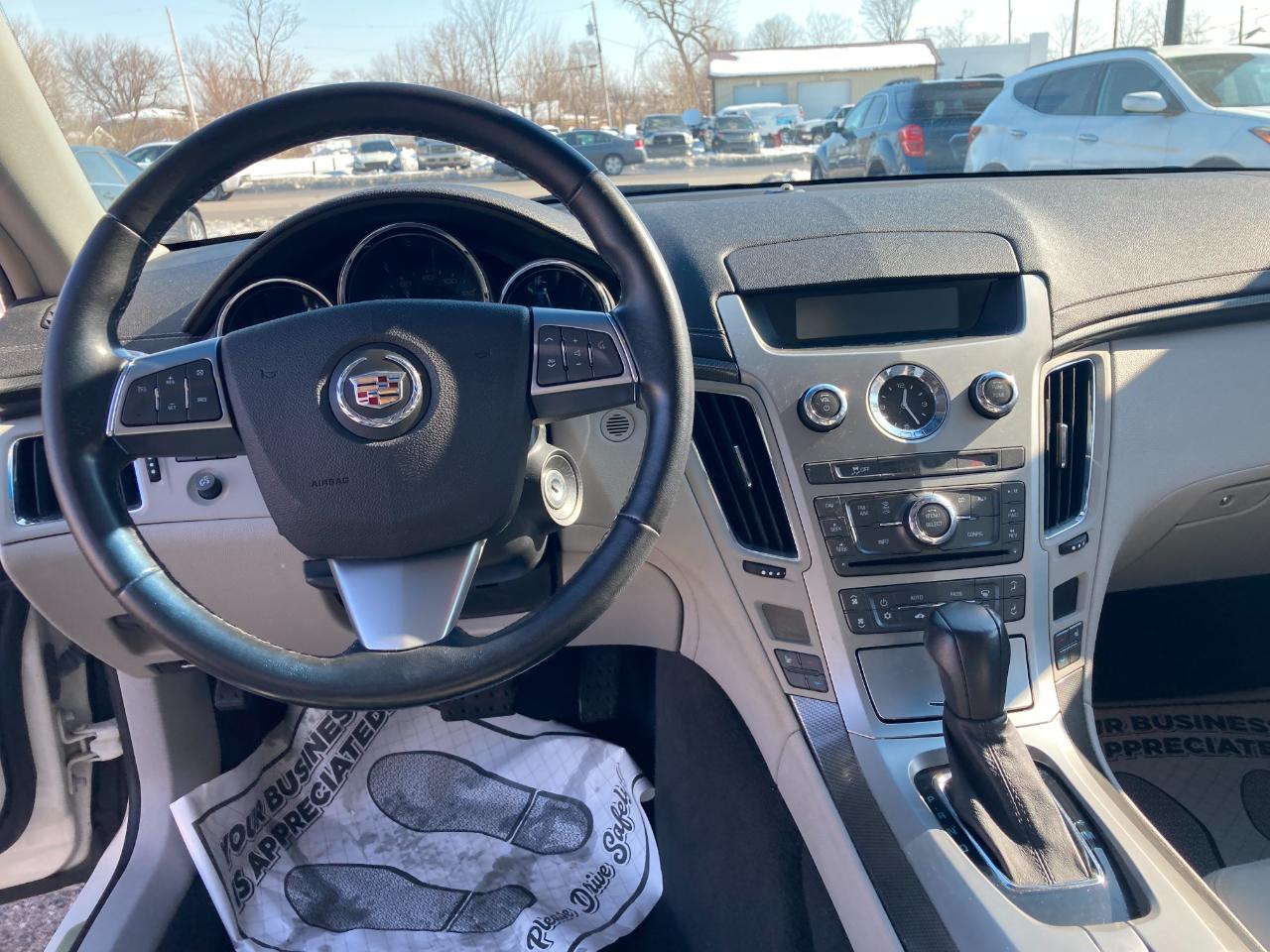 Cadillac CTS Sedan 4dr Sdn 3.0L Luxury RWD 2013