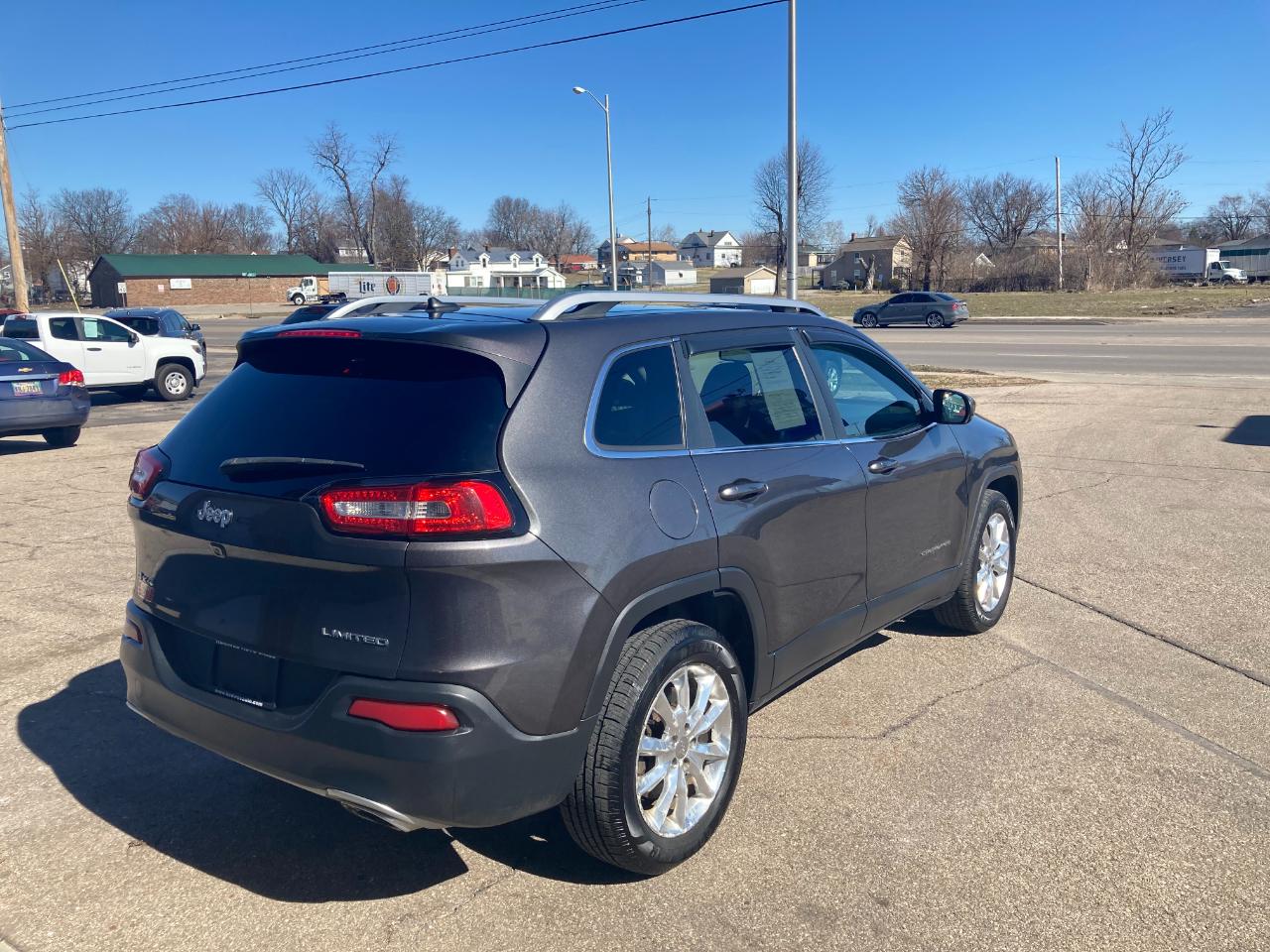 Jeep Cherokee 4WD 4dr Limited 2015