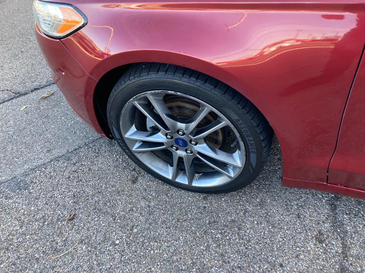 Ford Fusion 4dr Sdn Titanium FWD 2014