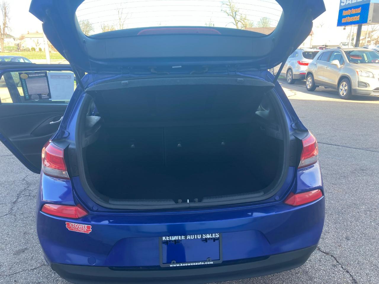 Hyundai Elantra GT Auto 2019