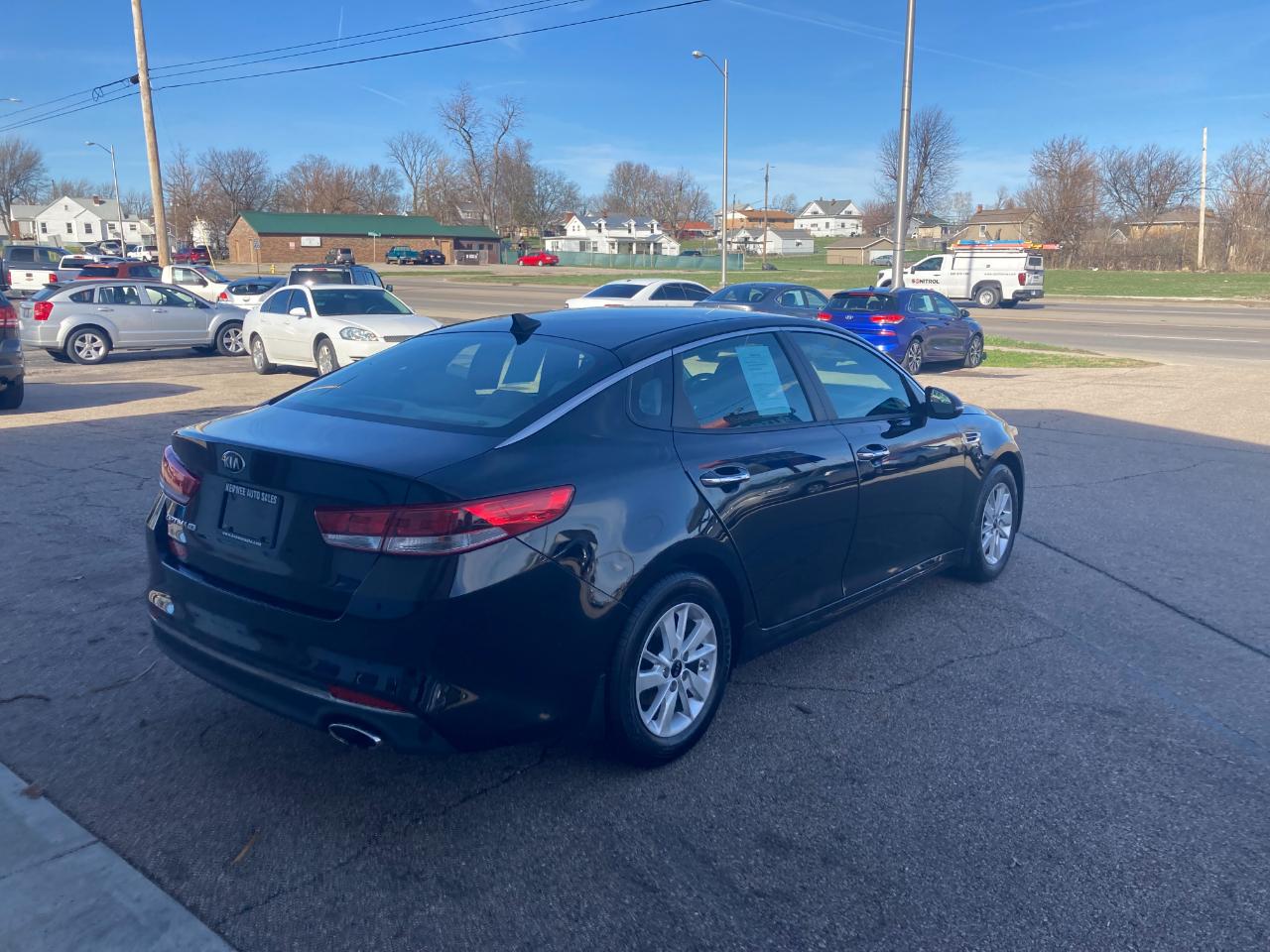 Kia Optima 4dr Sdn LX 2016