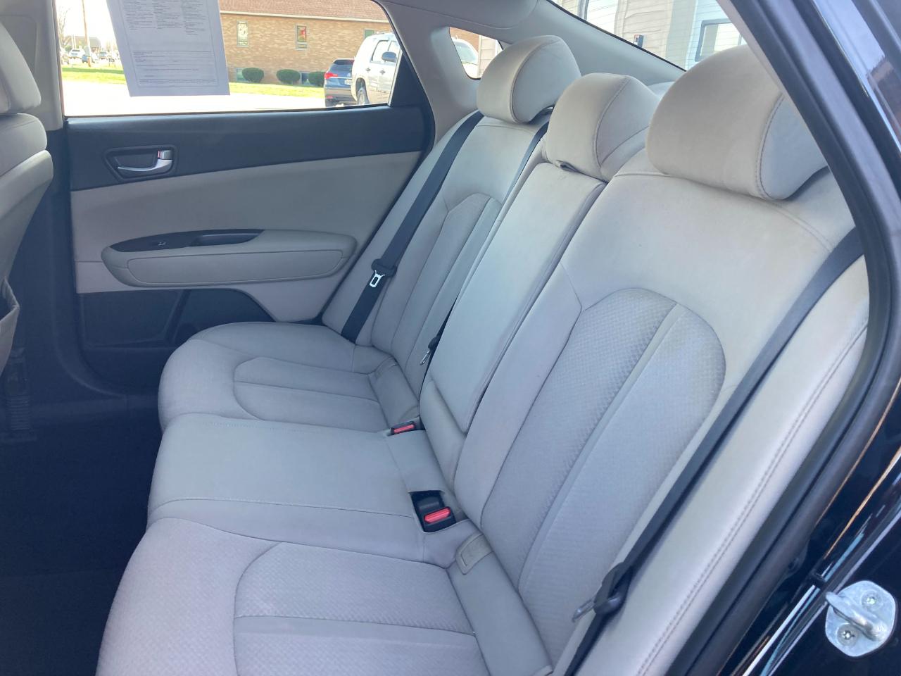 Kia Optima 4dr Sdn LX 2016