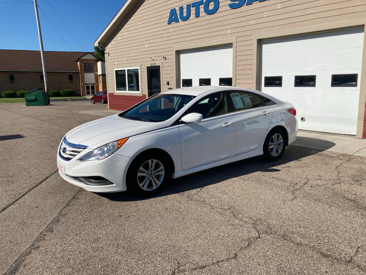 Hyundai Sonata 4dr Sdn 2.4L Auto GLS 2014