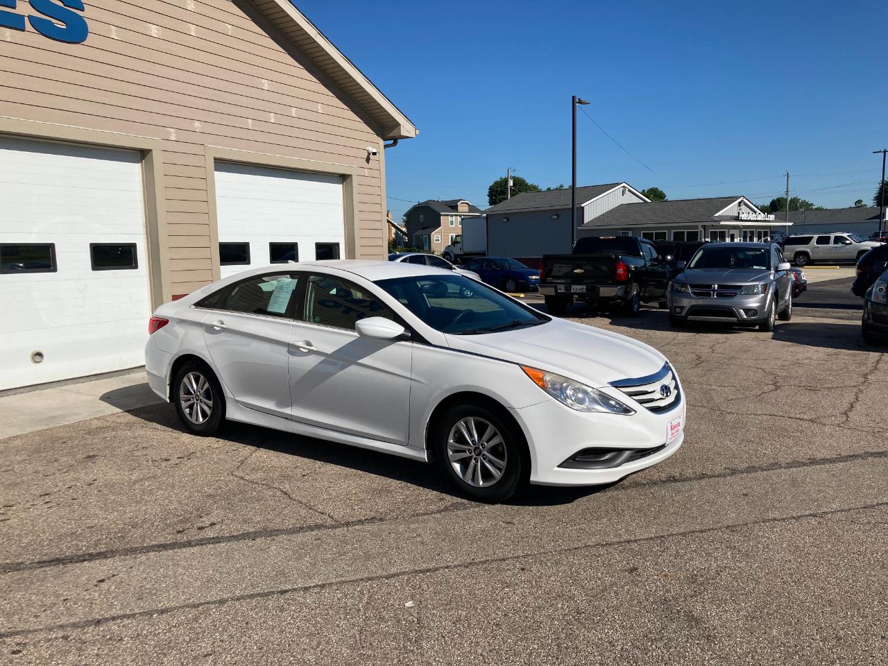 Hyundai Sonata 4dr Sdn 2.4L Auto GLS 2014