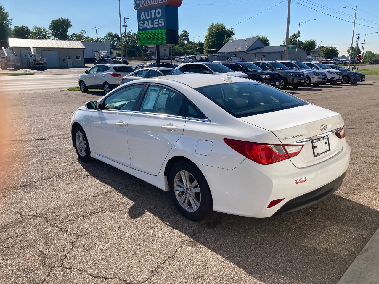 Hyundai Sonata 4dr Sdn 2.4L Auto GLS 2014