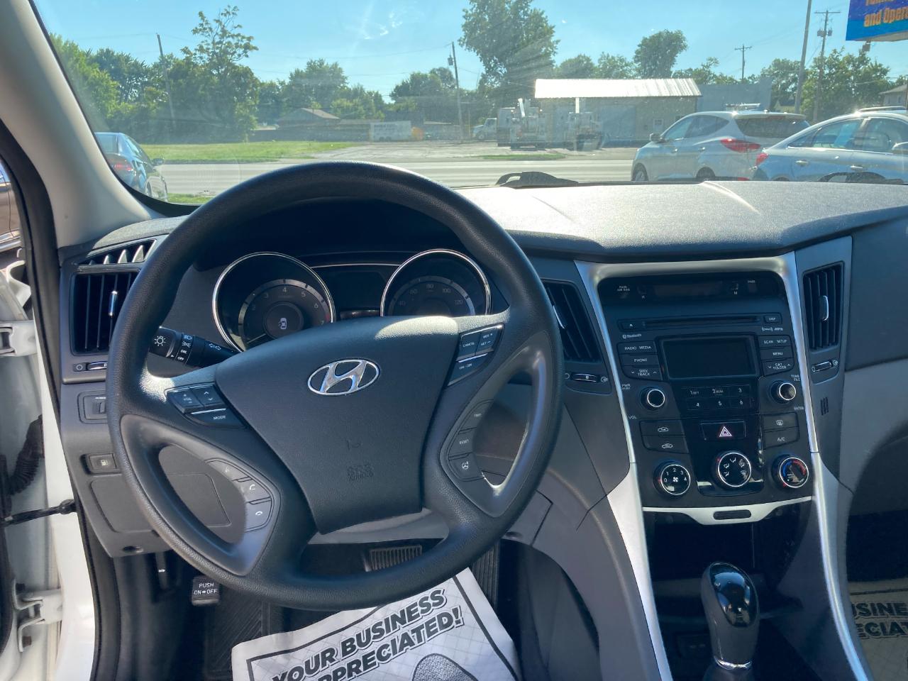 Hyundai Sonata 4dr Sdn 2.4L Auto GLS 2014