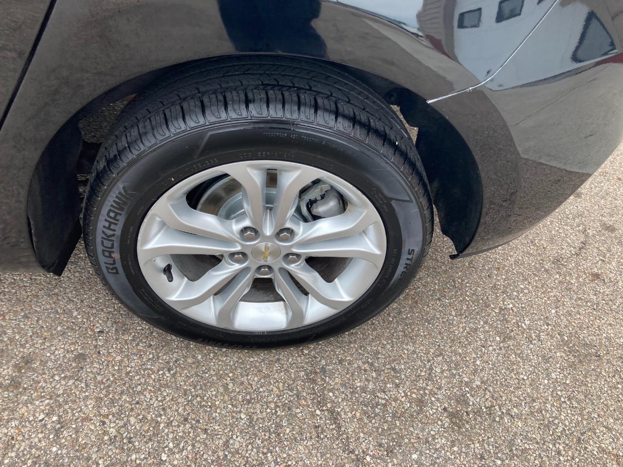 Chevrolet Cruze 4dr HB LT 2019