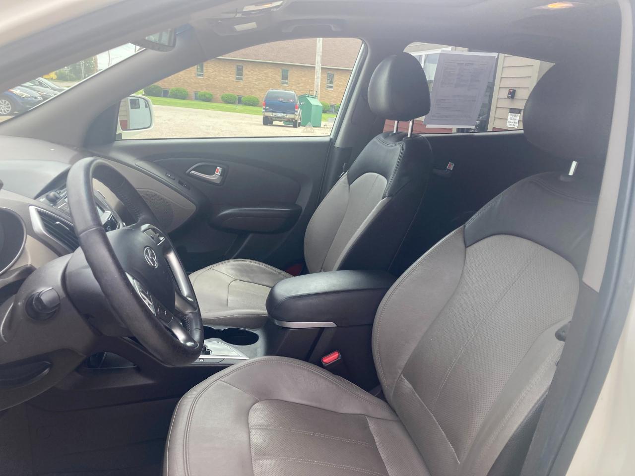 Hyundai Tucson FWD 4dr Auto Limited 2013