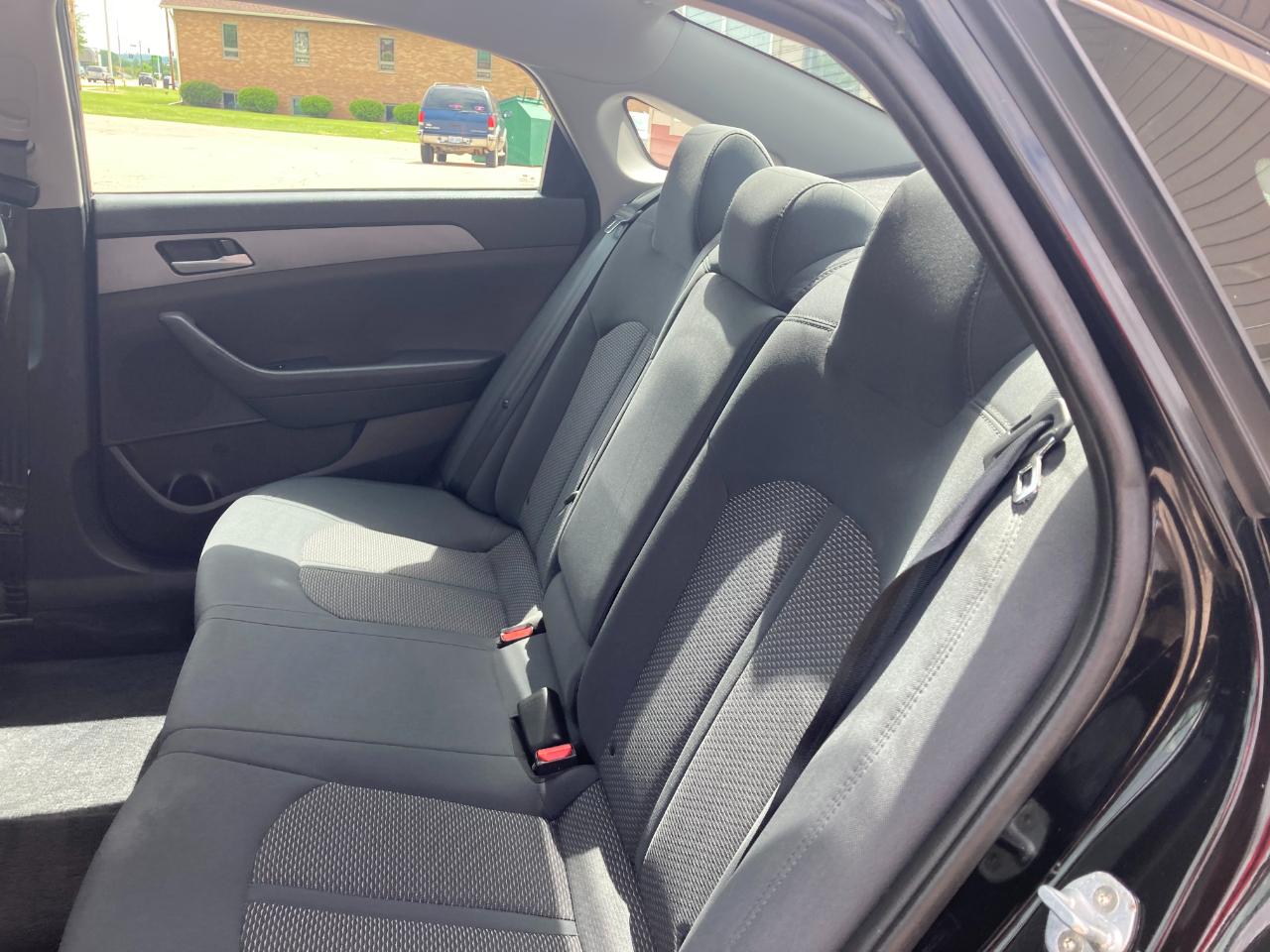 Hyundai Sonata SE 2.4L 2019