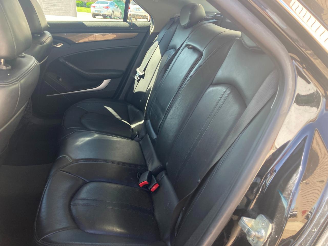Cadillac CTS 4dr Sdn RWD w/1SA 2009