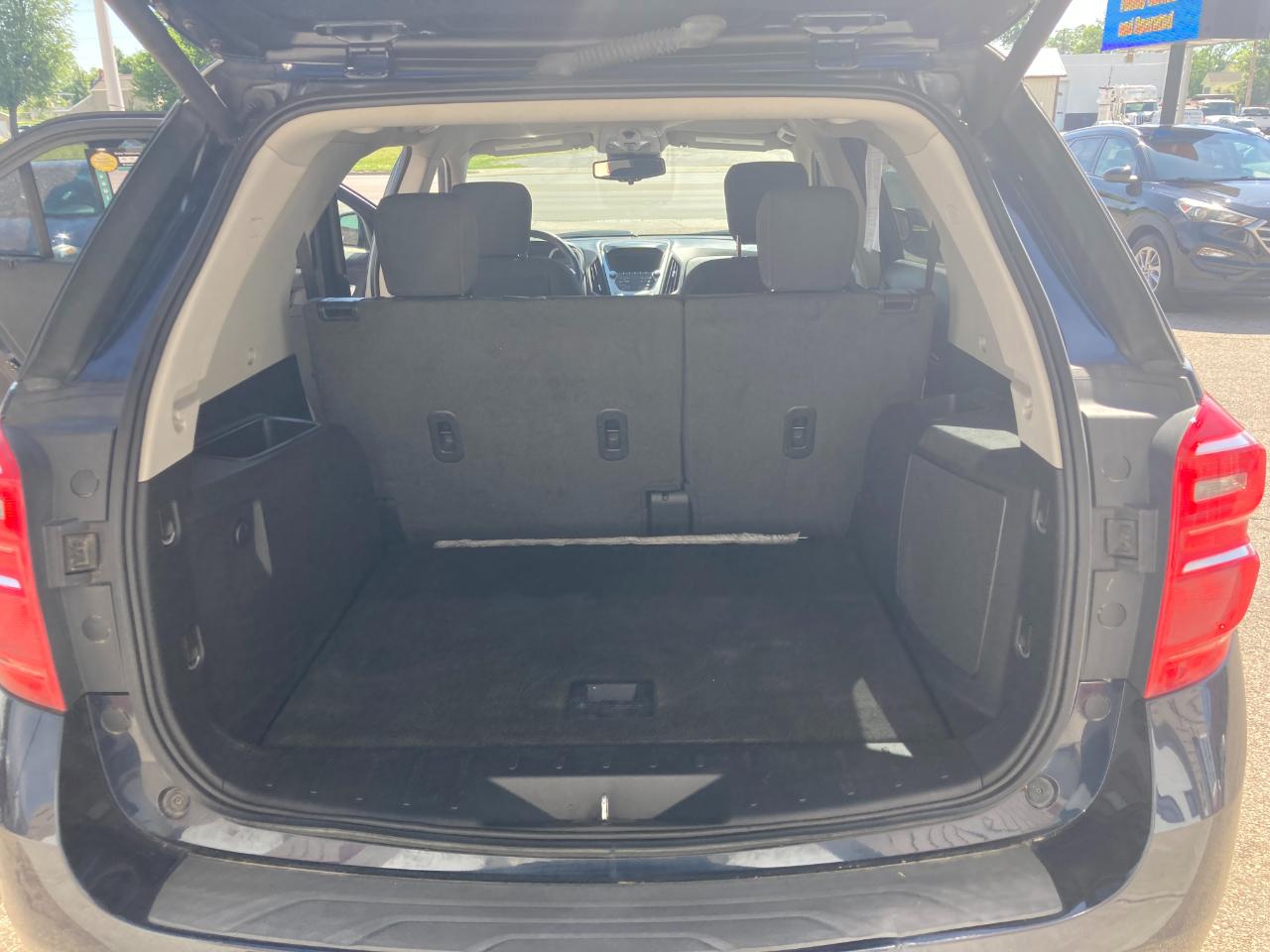 Chevrolet Equinox FWD 4dr LT w/1LT 2017