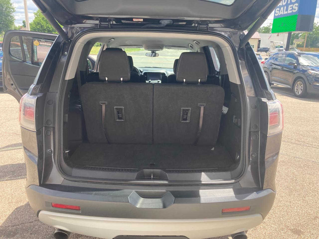 GMC Acadia FWD 4dr SLE w/SLE-2 2017
