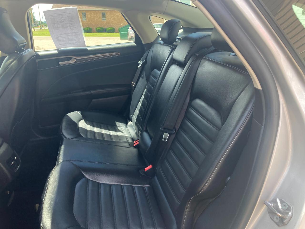 Hyundai Sonata 4dr Sdn 2.4L Sport 2015