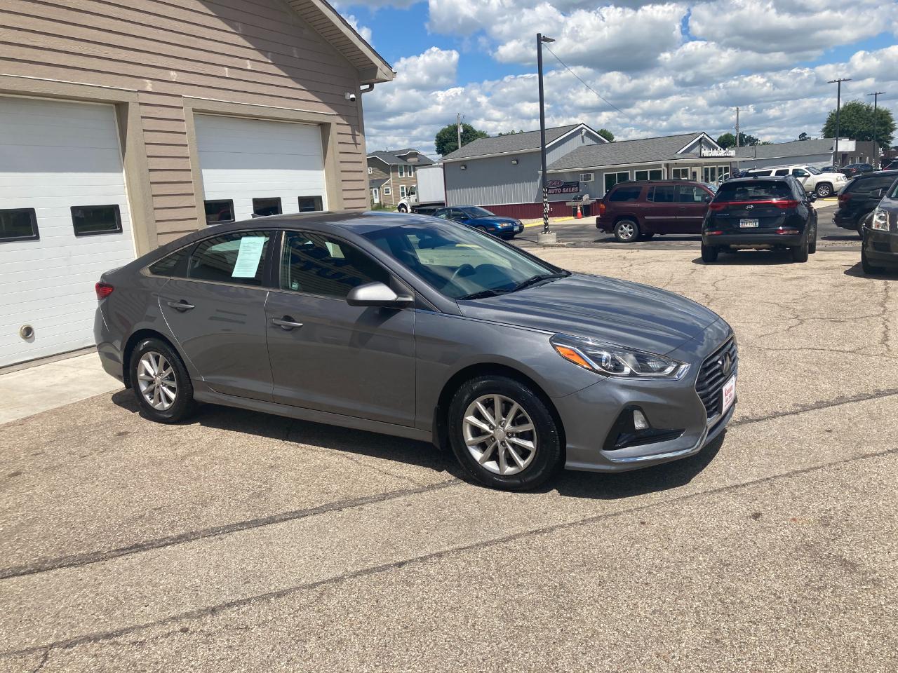 Hyundai Sonata 4dr Sdn 2.4L Sport 2015