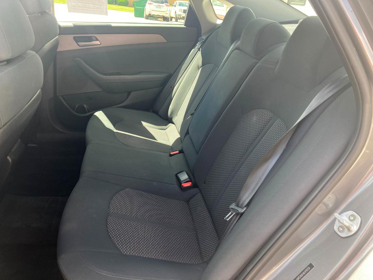 Hyundai Sonata 4dr Sdn 2.4L Sport 2015