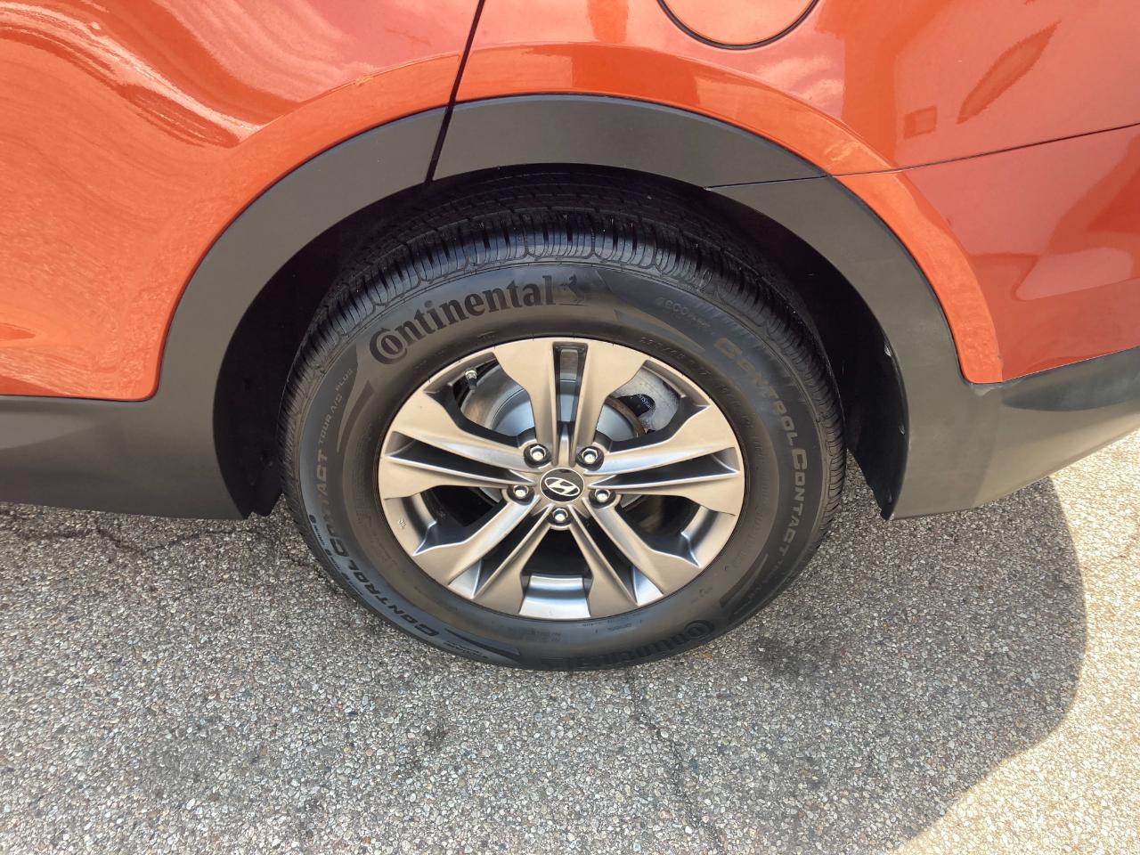 Hyundai Santa Fe AWD 4dr Sport 2013