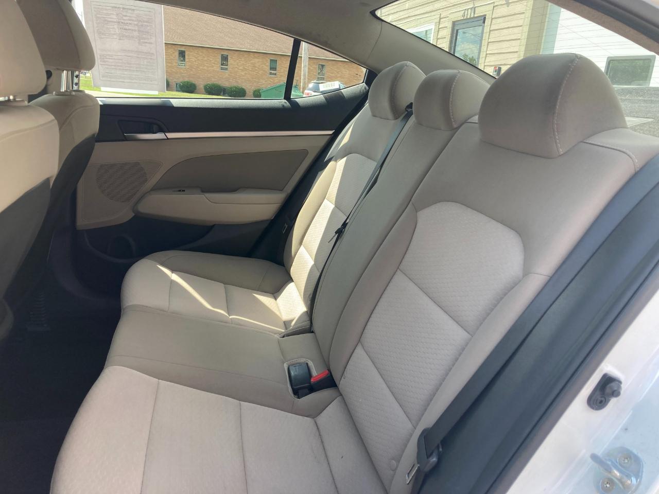 Hyundai Elantra SEL Auto 2019