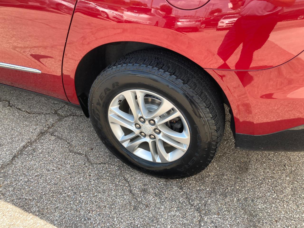 Buick Enclave FWD 4dr Essence 2018