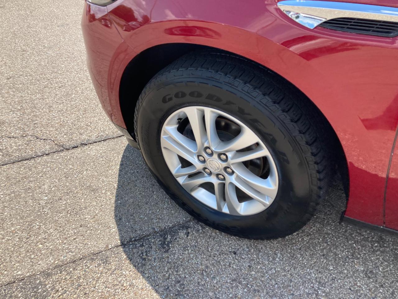 Buick Enclave FWD 4dr Essence 2018