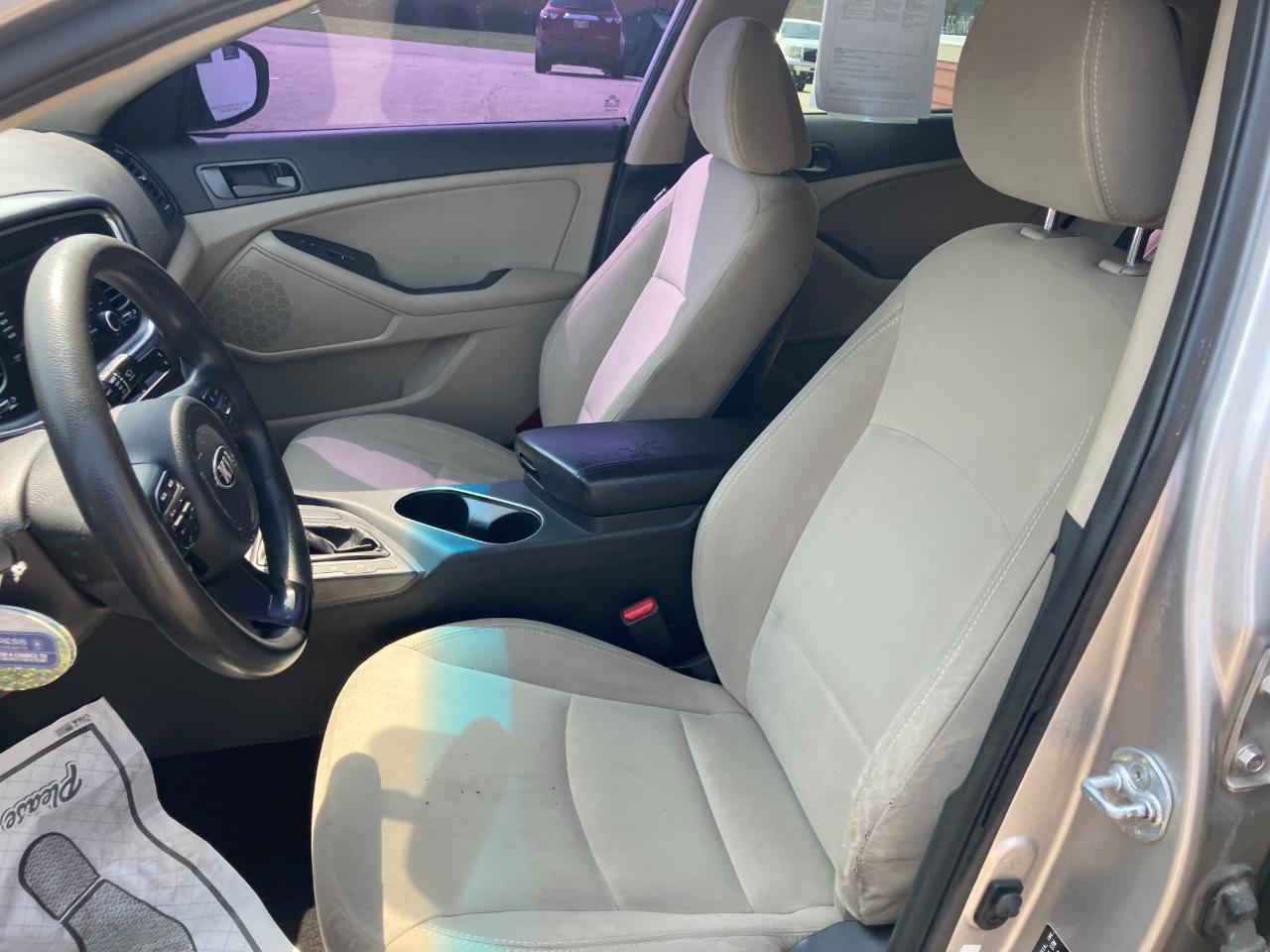 Kia Optima 4dr Sdn LX 2015