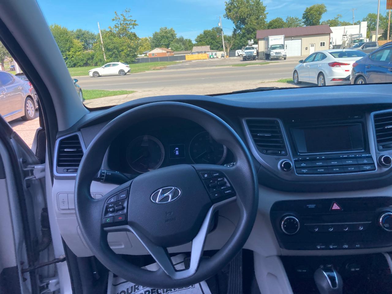 Hyundai Tucson FWD 4dr SE 2016