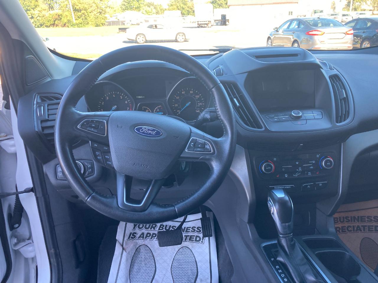 Ford Escape photo 11