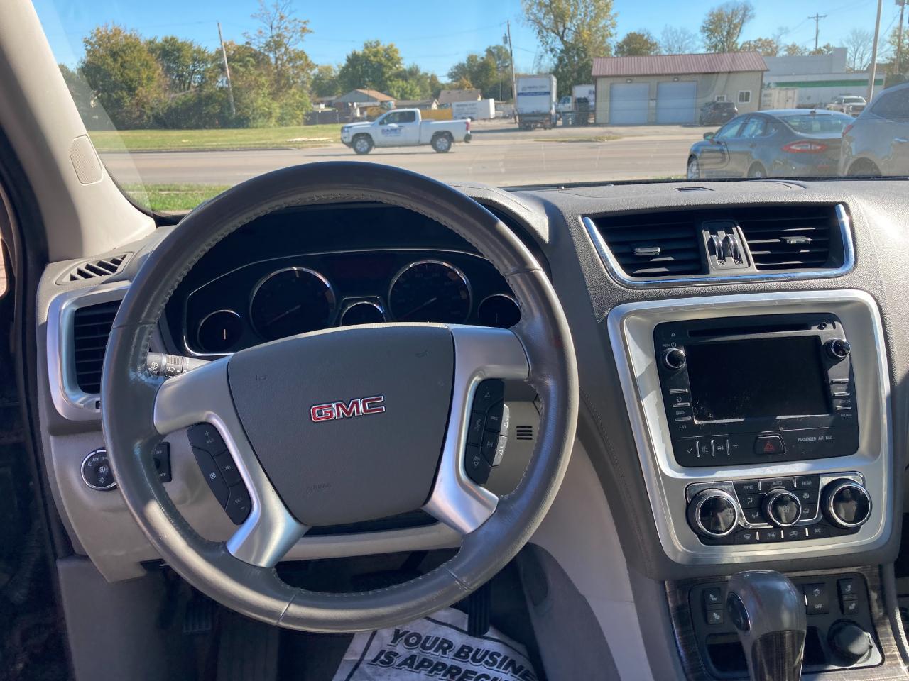 GMC Acadia FWD 4dr SLT w/SLT-1 2013