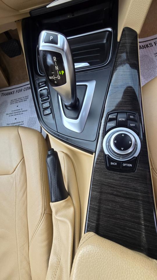 BMW 3-Series 335i xDrive Sedan 2013