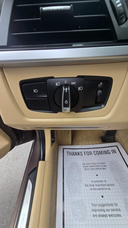 BMW 3-Series 335i xDrive Sedan 2013