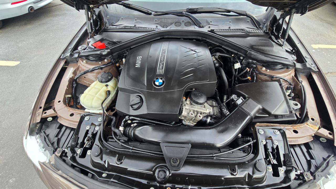 BMW 3-Series 335i xDrive Sedan 2013