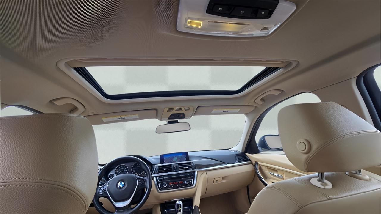 BMW 3-Series 335i xDrive Sedan 2013