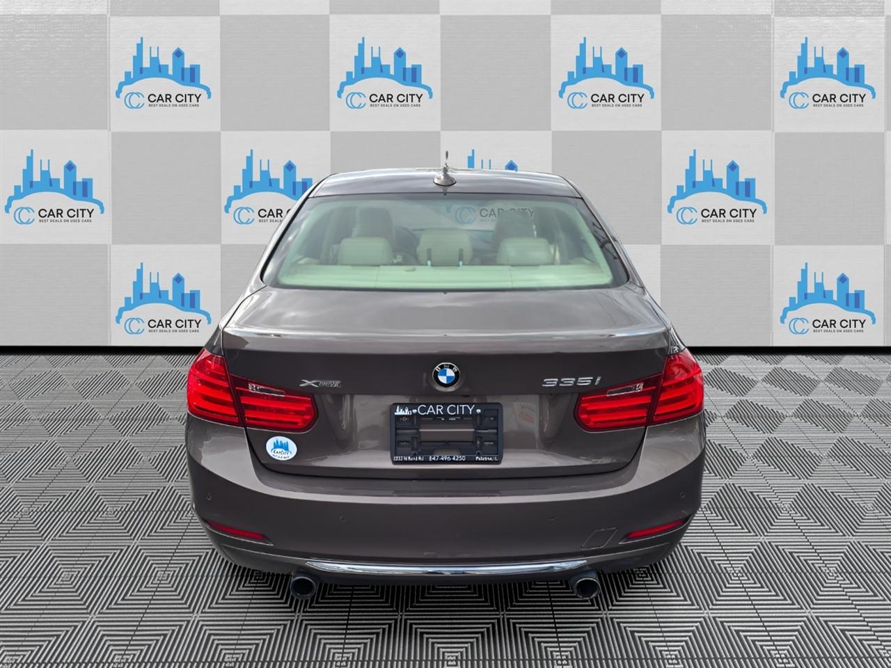 BMW 3-Series 335i xDrive Sedan 2013
