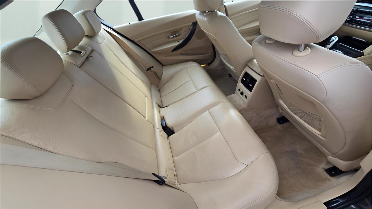 BMW 3-Series 335i xDrive Sedan 2013