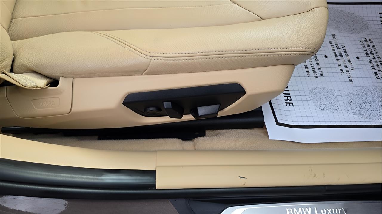 BMW 3-Series 335i xDrive Sedan 2013