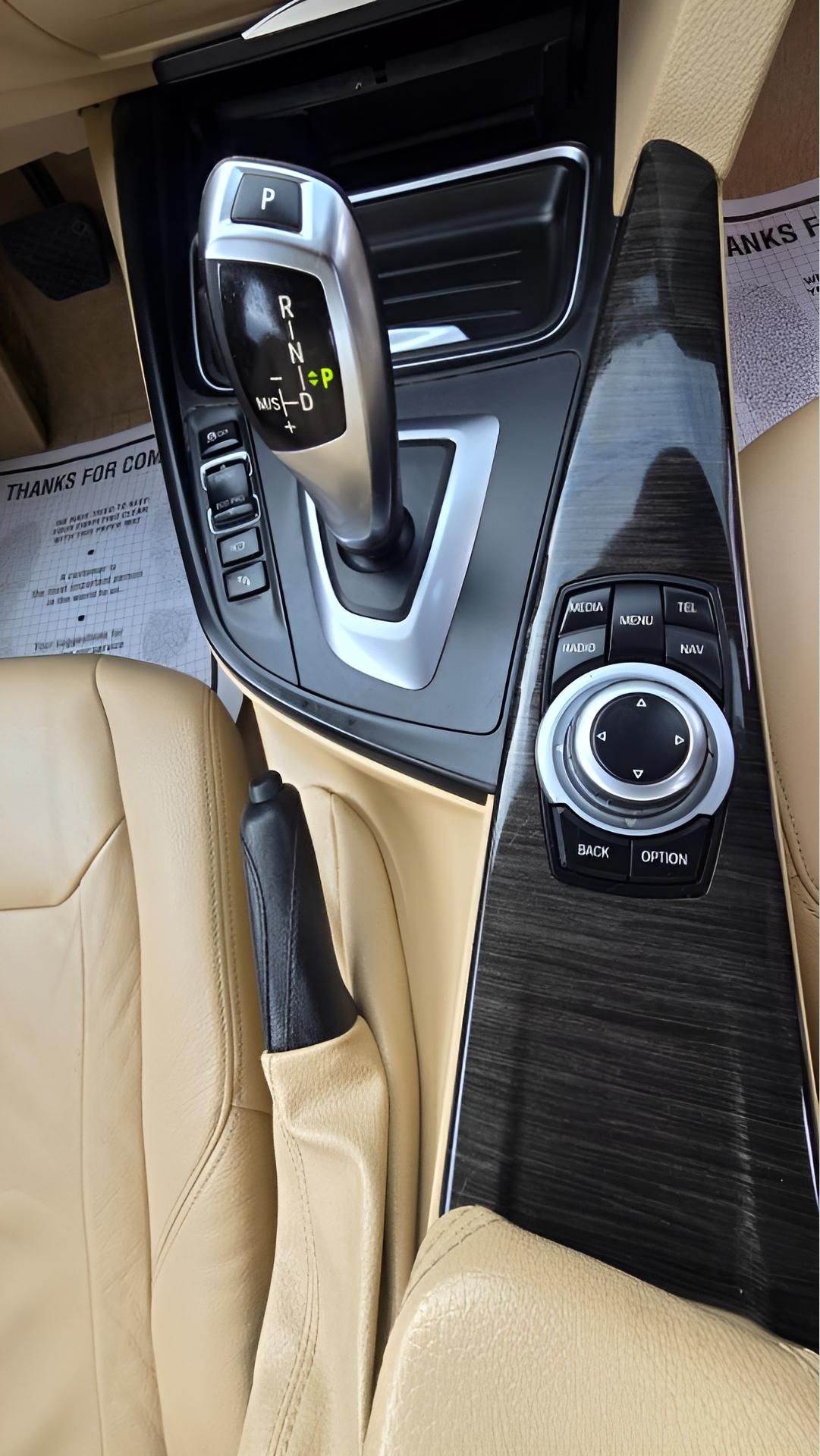 BMW 3-Series 335i xDrive Sedan 2013