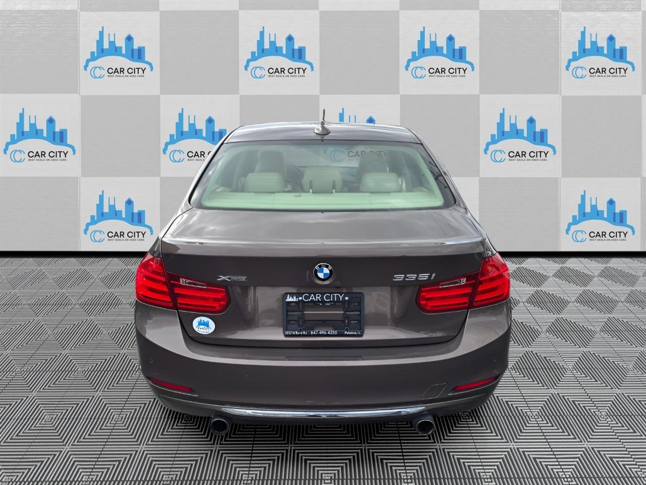 BMW 3-Series 335i xDrive Sedan 2013