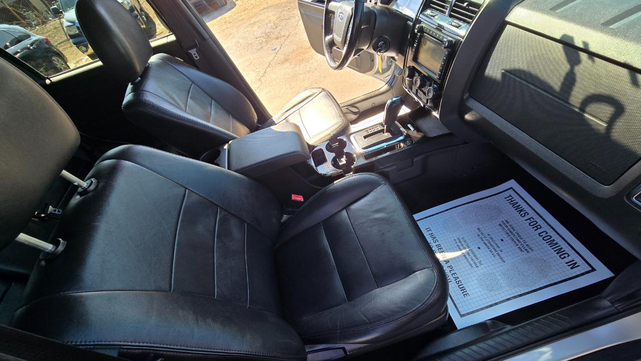 Ford Escape Limited 4WD 2010