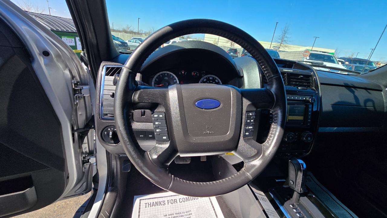 Ford Escape Limited 4WD 2010