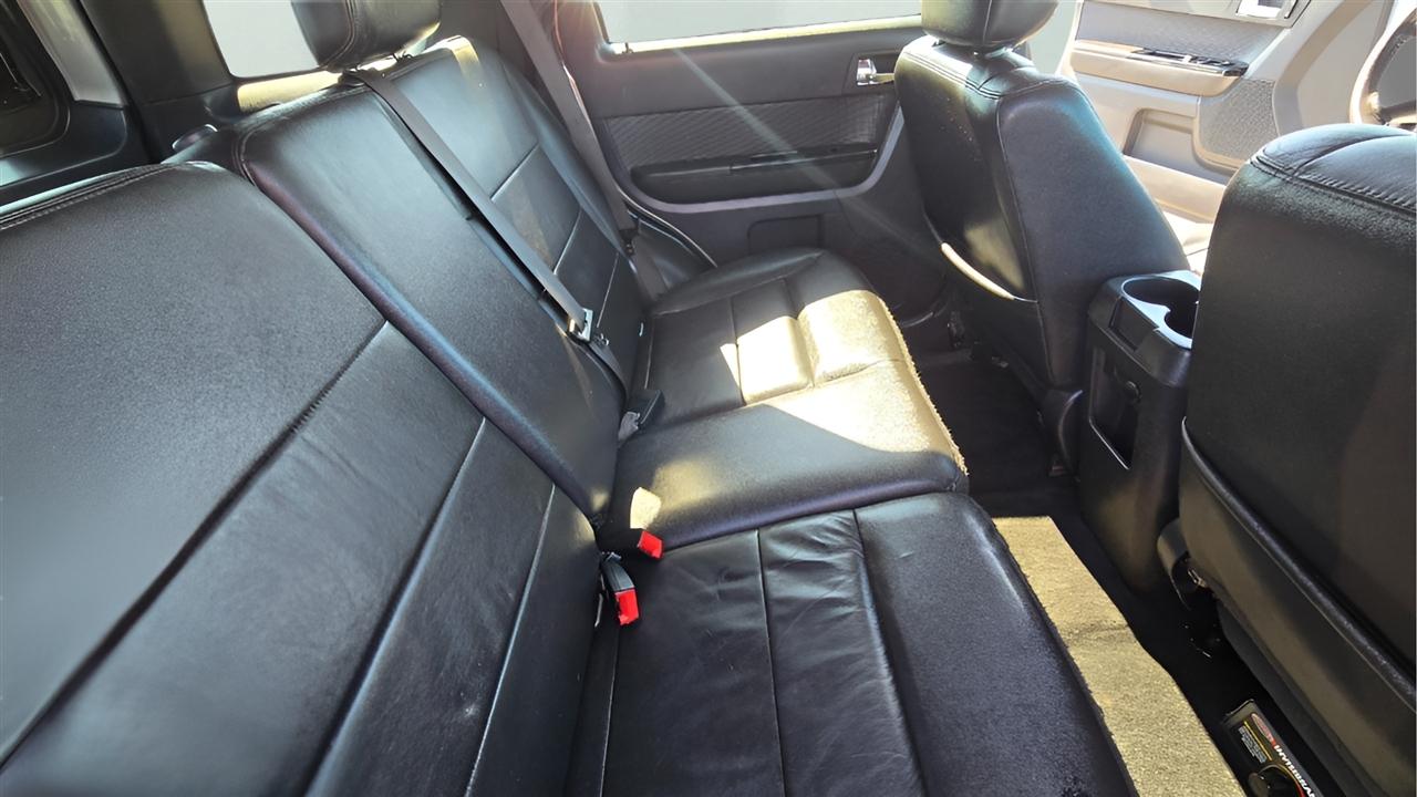 Ford Escape Limited 4WD 2010