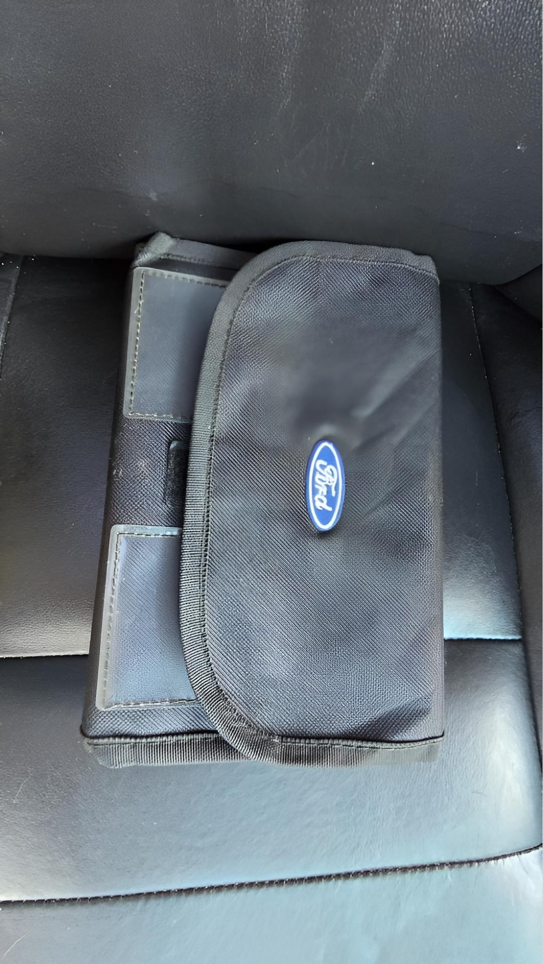 Ford Escape Limited 4WD 2010