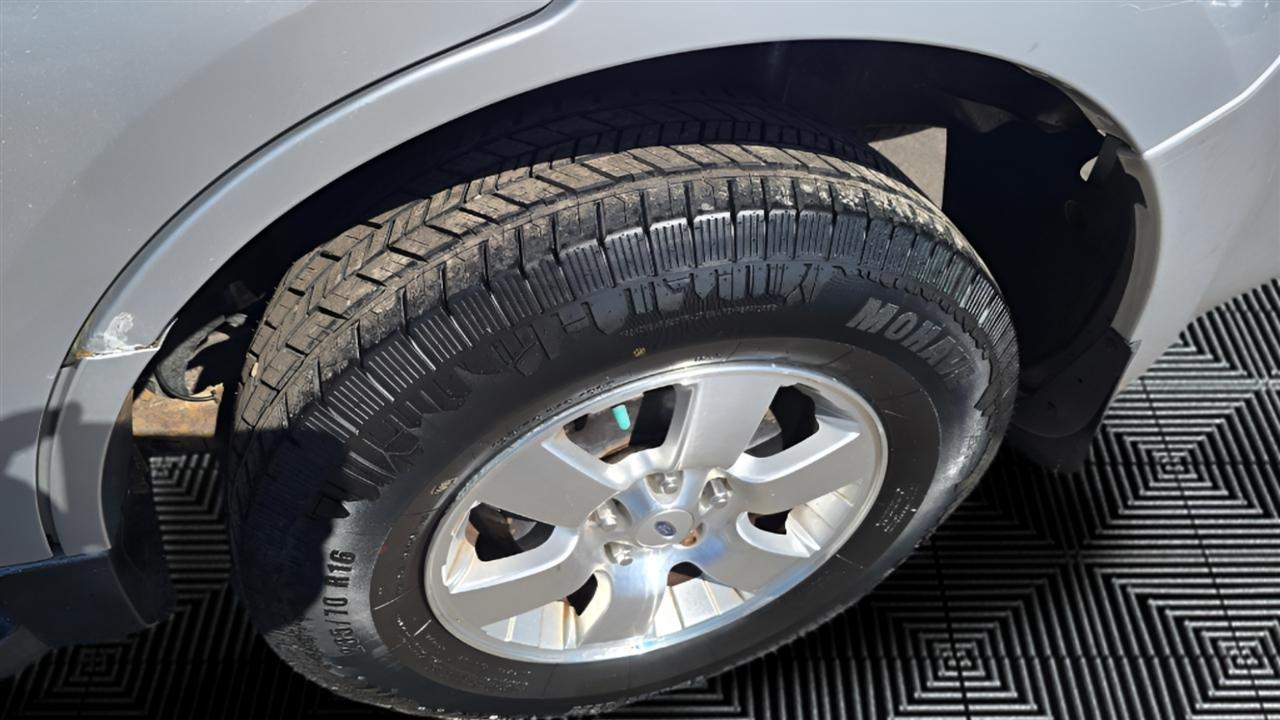 Ford Escape Limited 4WD 2010