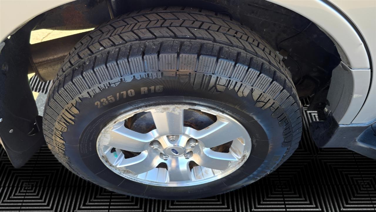 Ford Escape Limited 4WD 2010