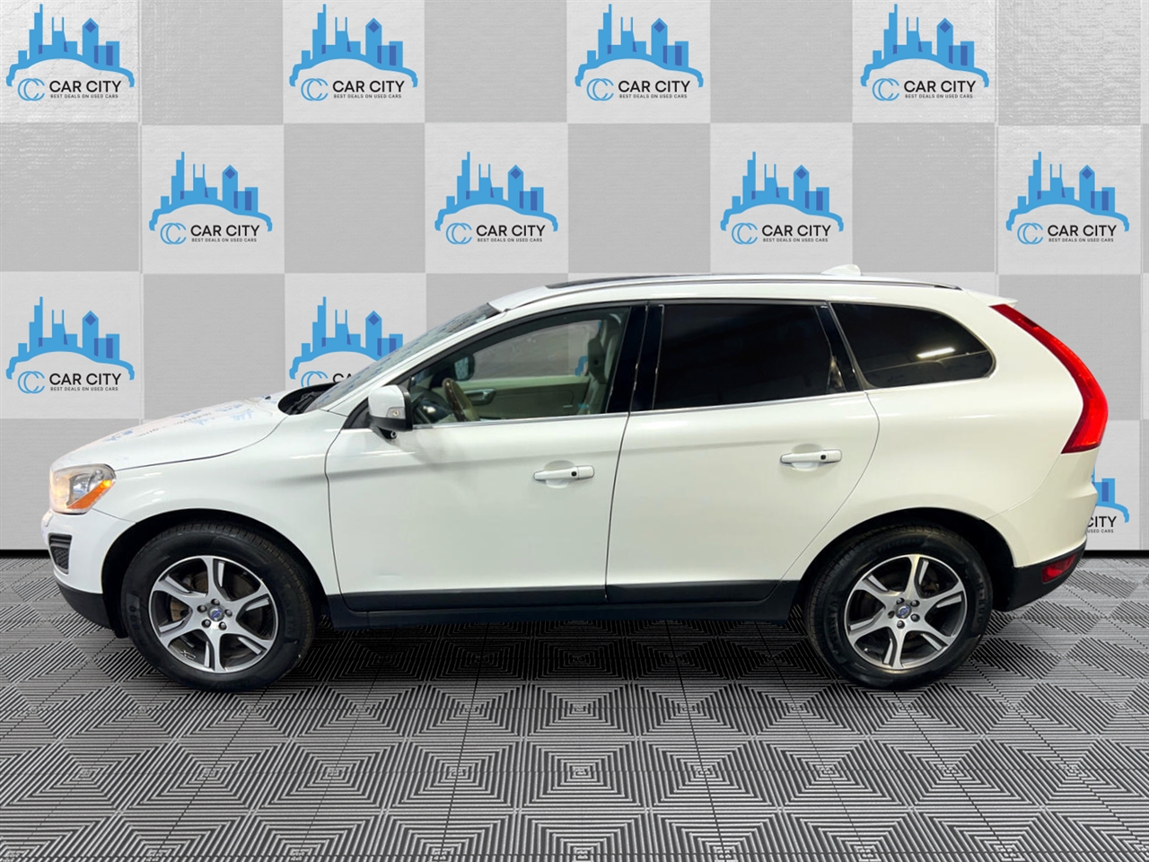 Volvo XC60 T6 AWD 2012