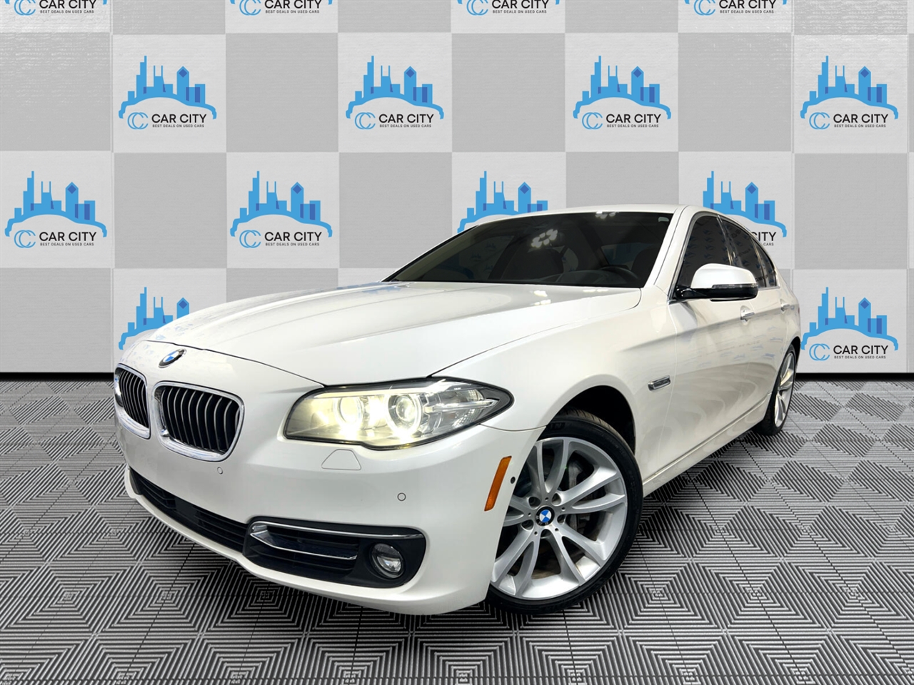 2016 BMW 5 Series