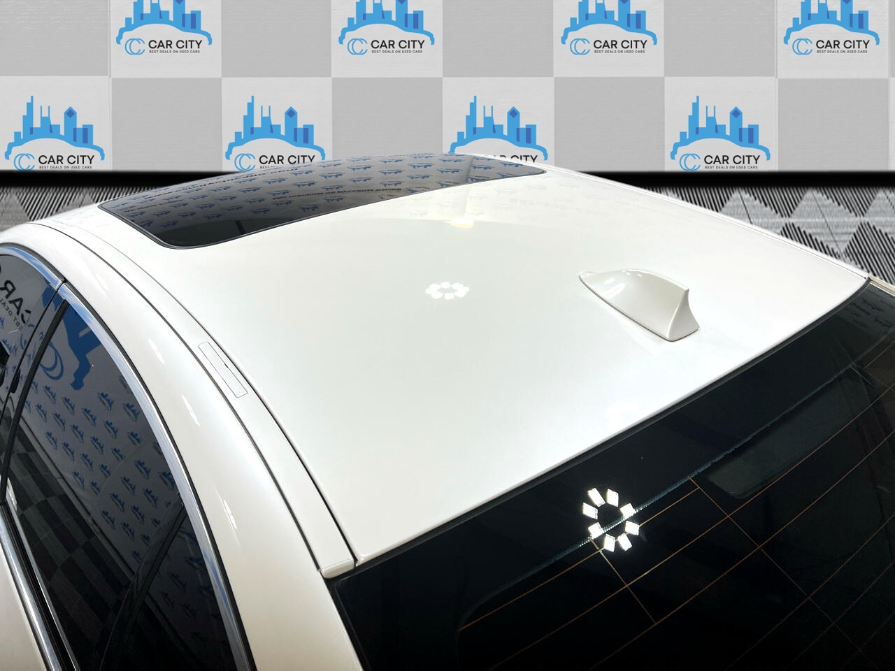 BMW 5-Series 535i xDrive 2016