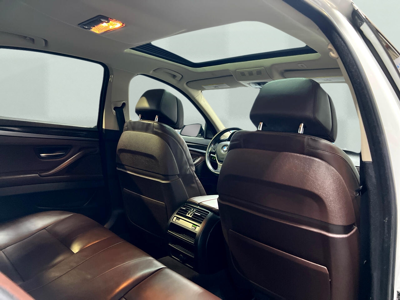 BMW 5-Series 535i xDrive 2016