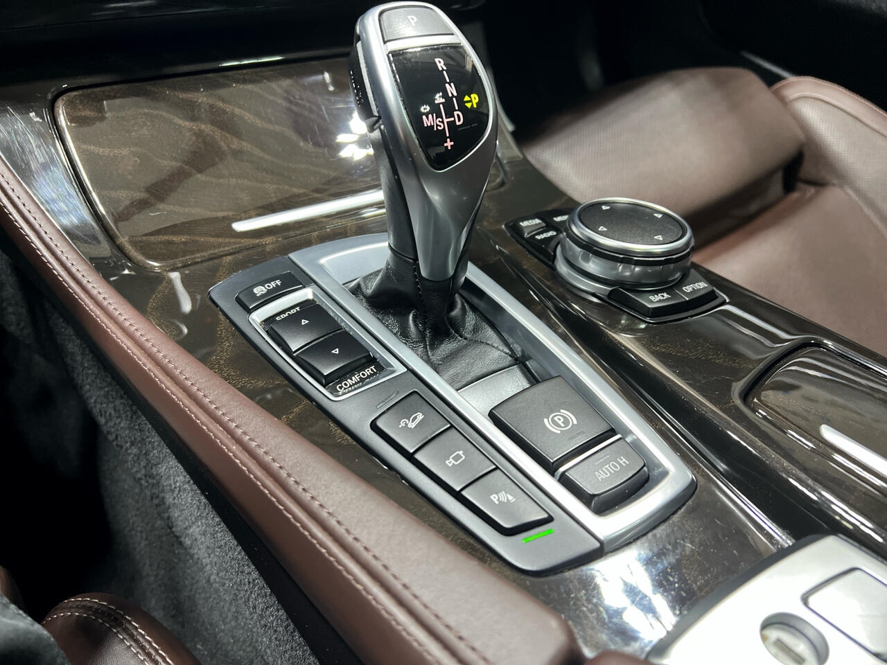 BMW 5-Series 535i xDrive 2016