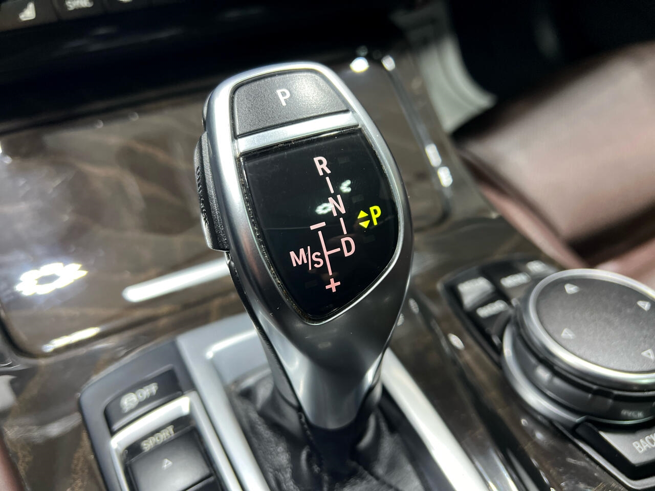 BMW 5-Series 535i xDrive 2016